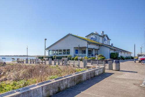 Dock of The Bay 105 - photo 33