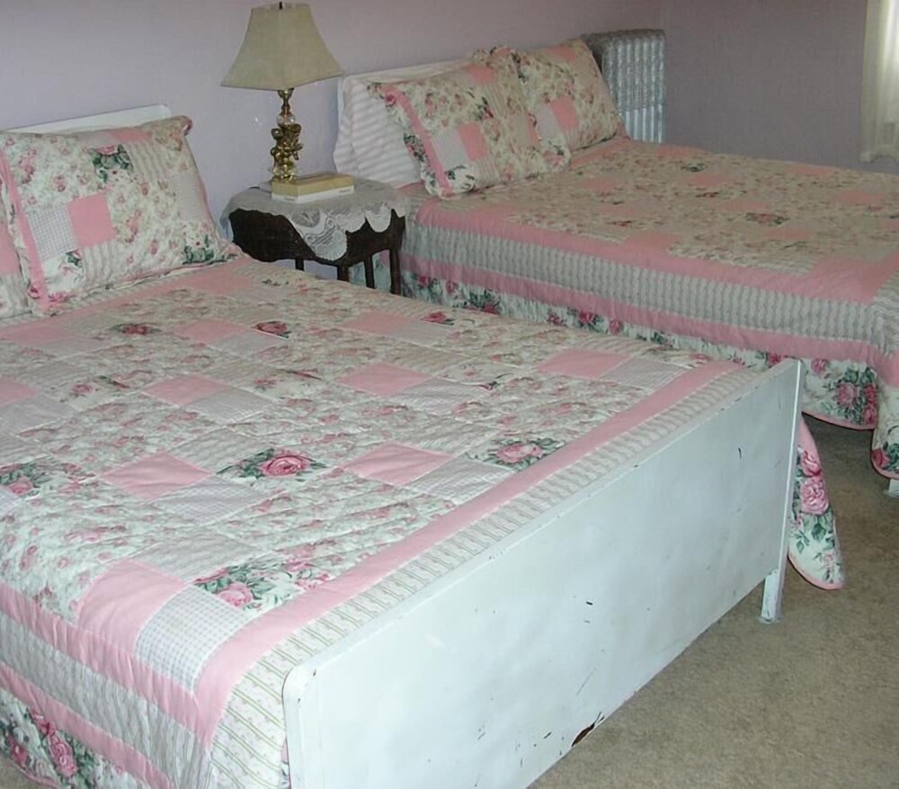 La Plaza Inn - photo 5