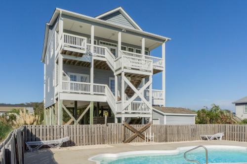 Kiki Hut by Oak Island Accommodations - featured photo