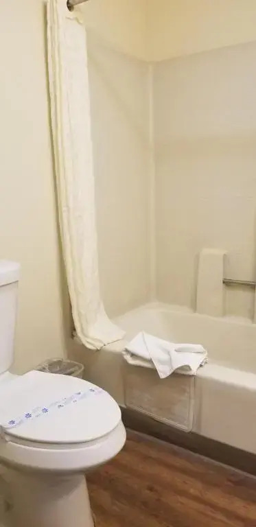 Sierra Crossing Motel - photo 13