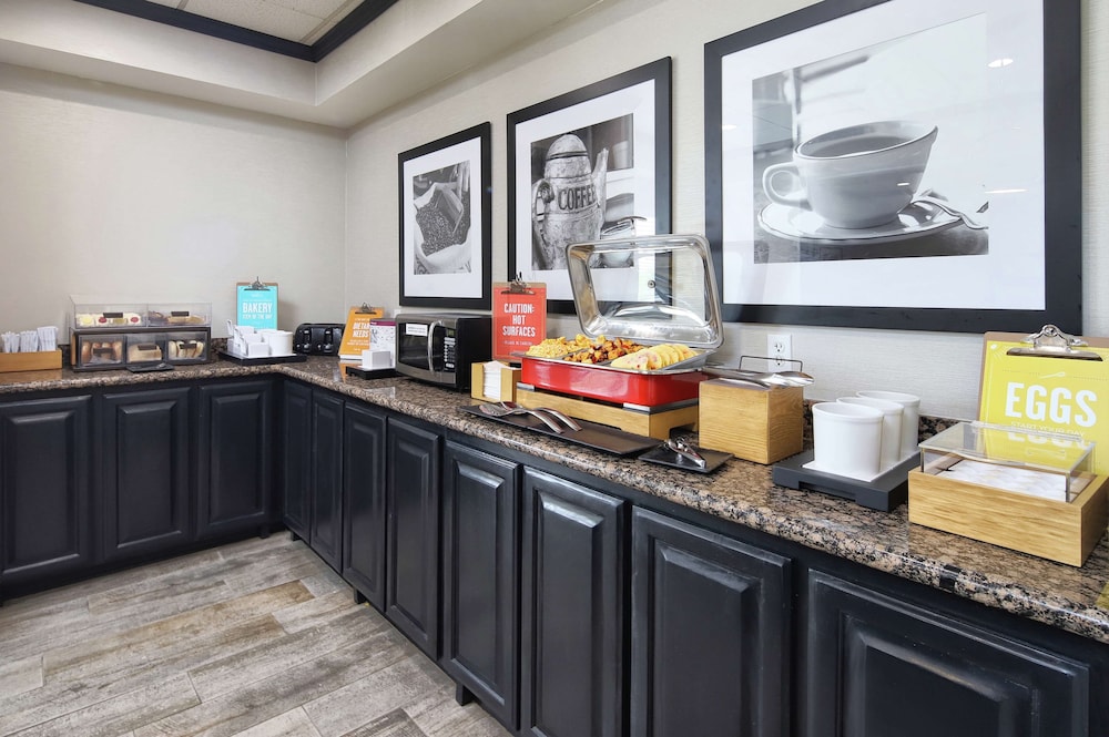 Hampton Inn Sierra Vista - photo 31