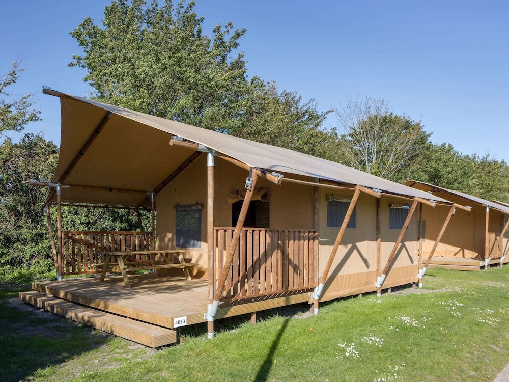 Comfortable Glamping Stay — Borger