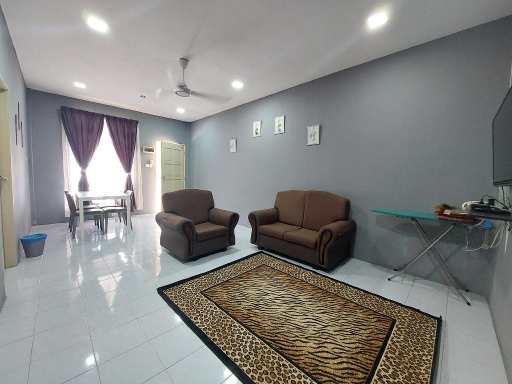 Anis Homestay Gua Musang — 4-Star Luxury Hotel in Gua Musang, Malaysia
