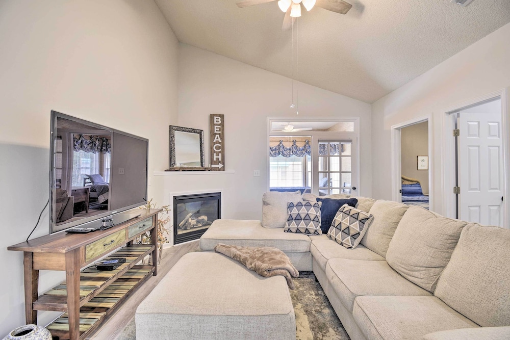 1 Mi To Myrtle Beach Access Condo with Resort Perks - photo 3
