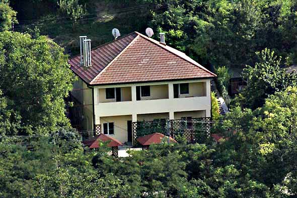 Meraba Hotel — hotel in Bakhchysarai