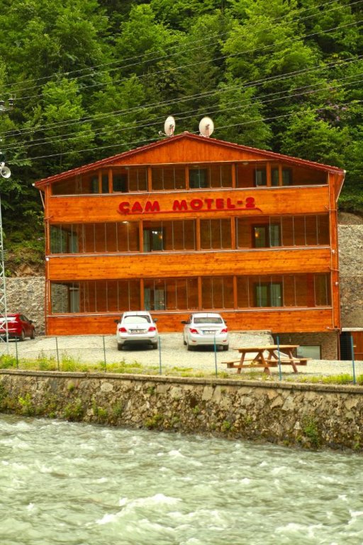 Cam Hotel & Restaurant 2 in Uzungol, Turkey