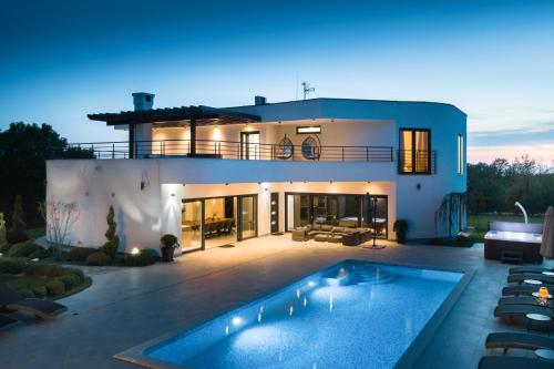 Villa LaDominika — 5-Star Luxury Hotel in Svetvincenat, Croatia