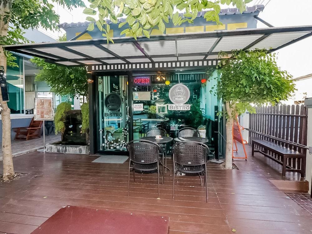 Cozzi By Grand Airport Resort — Lat Krabang