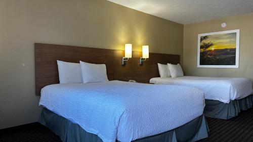 Days Inn By Wyndham Lexington Columbia - photo 5