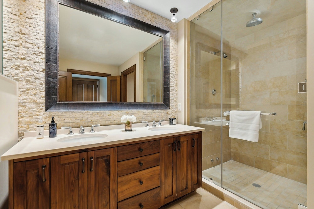 The St. Regis Deer Valley - photo 41