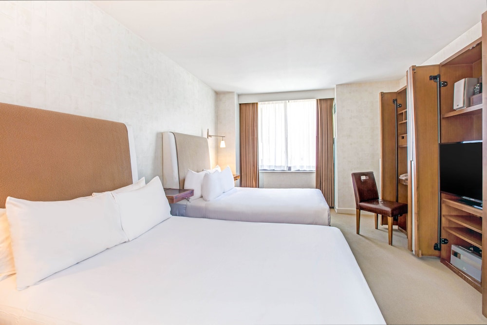 Club Wyndham Midtown 45 - photo 8