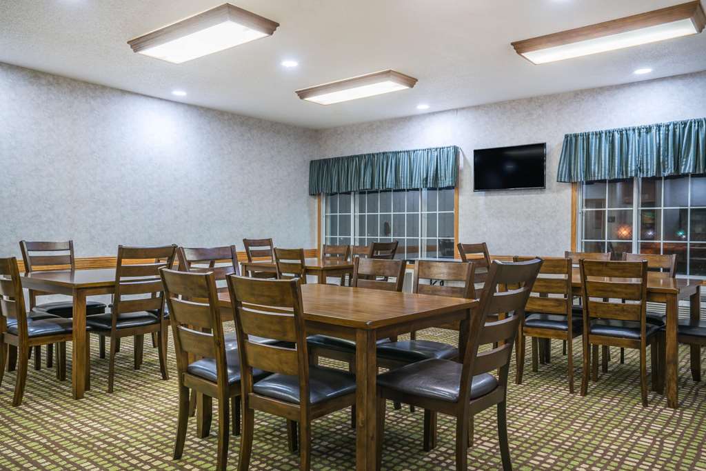 Baymont by Wyndham Albany MN - photo 13