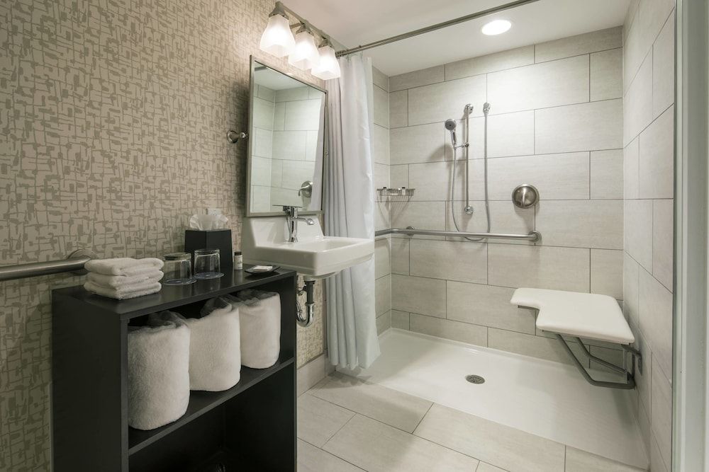 Sheraton Mahwah Hotel - photo 15