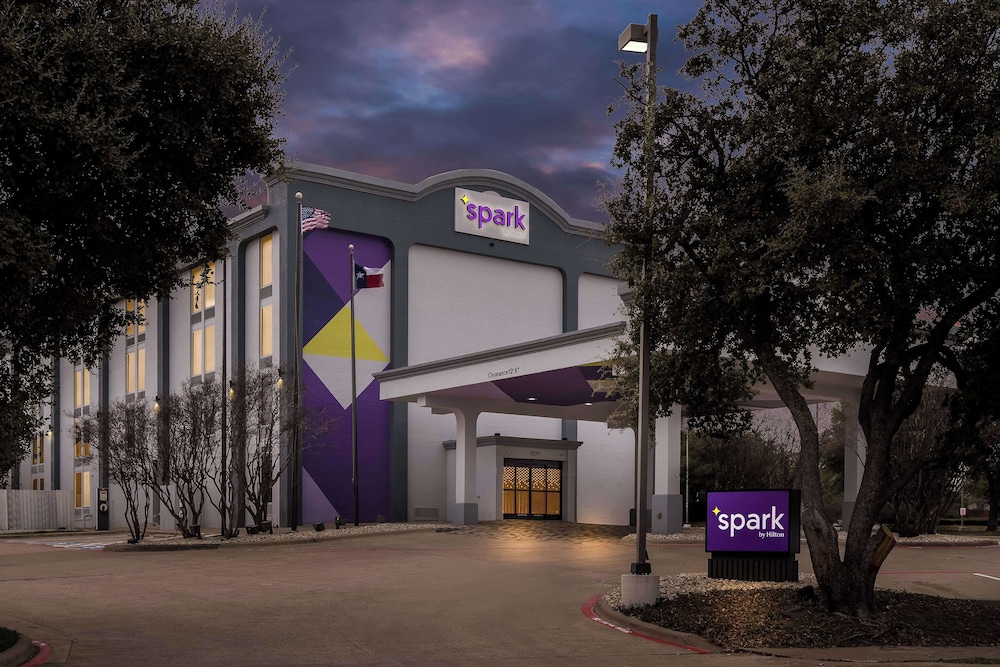 Spark by Hilton Richardson Dallas - photo 31