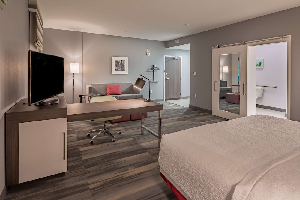 Hampton Inn & Suites Dallas Plano Central - photo 18