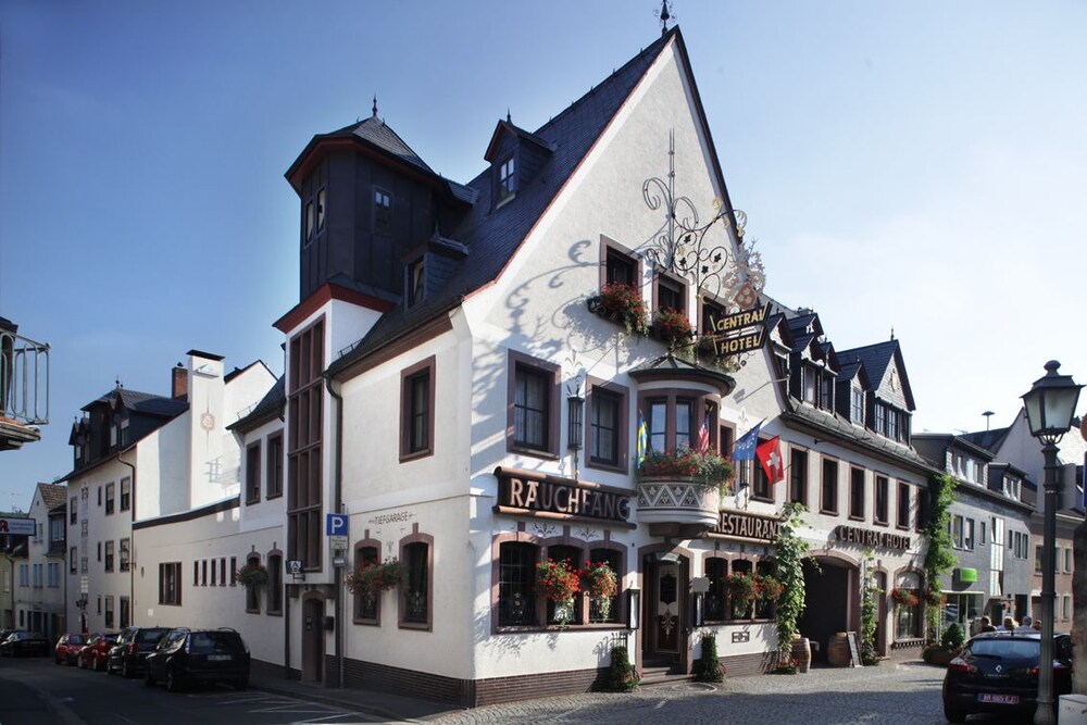 Central Hotel Ringhotel Rudesheim — Ruedesheim Am Rhein