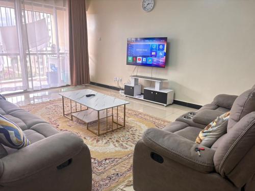 3 br Condo with 4 beds with Gym and Pool