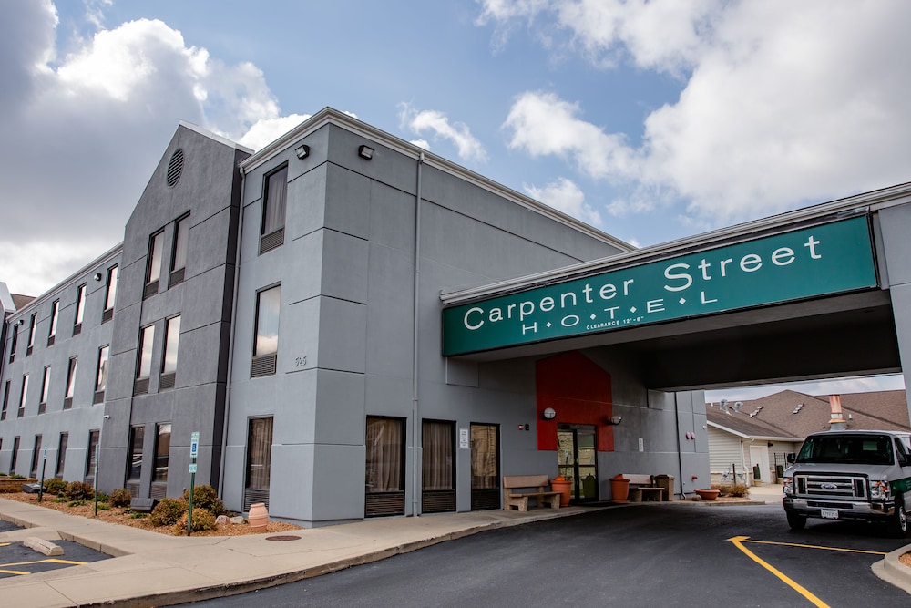 Carpenter Street Hotel in Springfield, United States