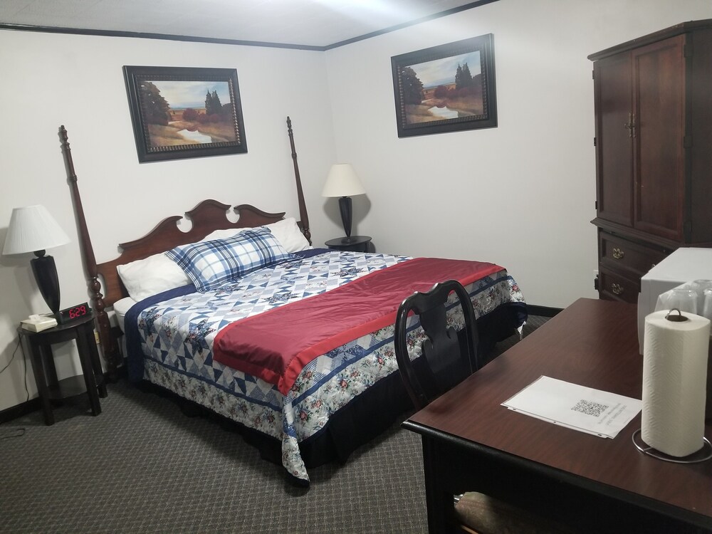 Fiesta City Motel - photo 29