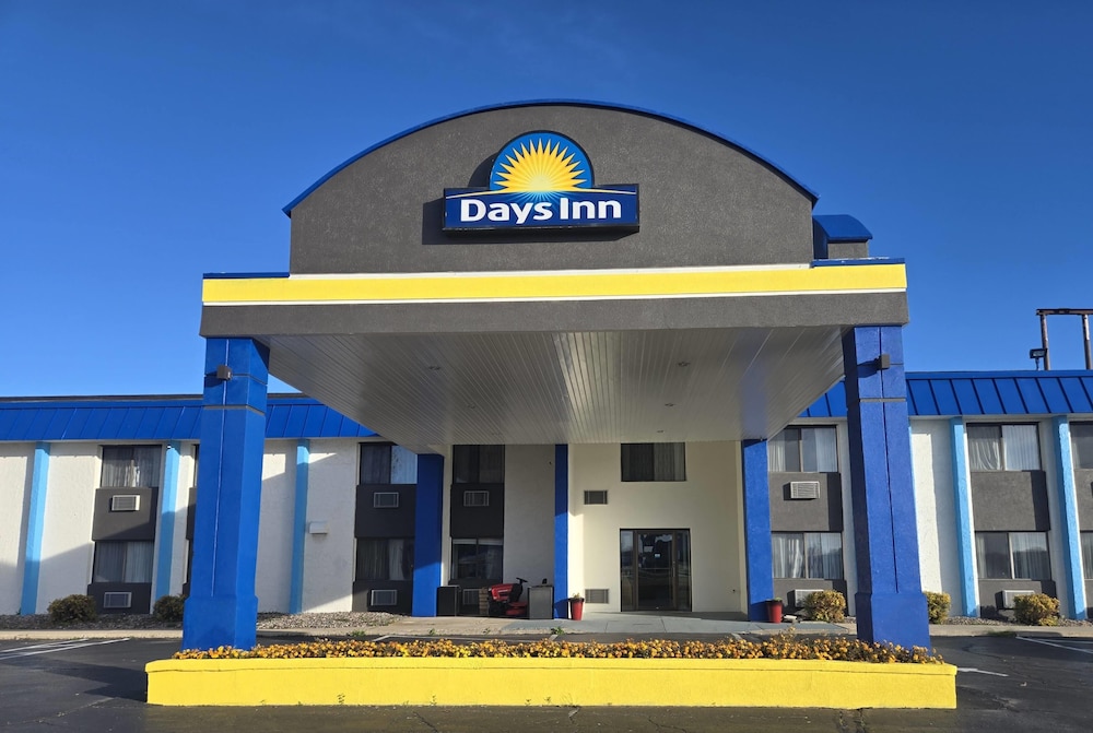 Days Inn by Wyndham Portage Cascade Mountain area — hotel in Portage