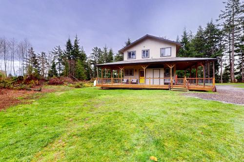 Hemlock Hideaway - carbon neutral hotel in Long Beach