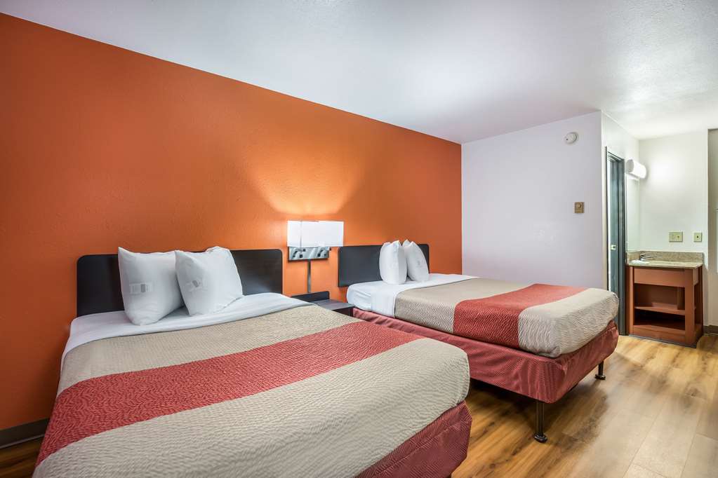 Motel 6 Madison WI East - photo 14