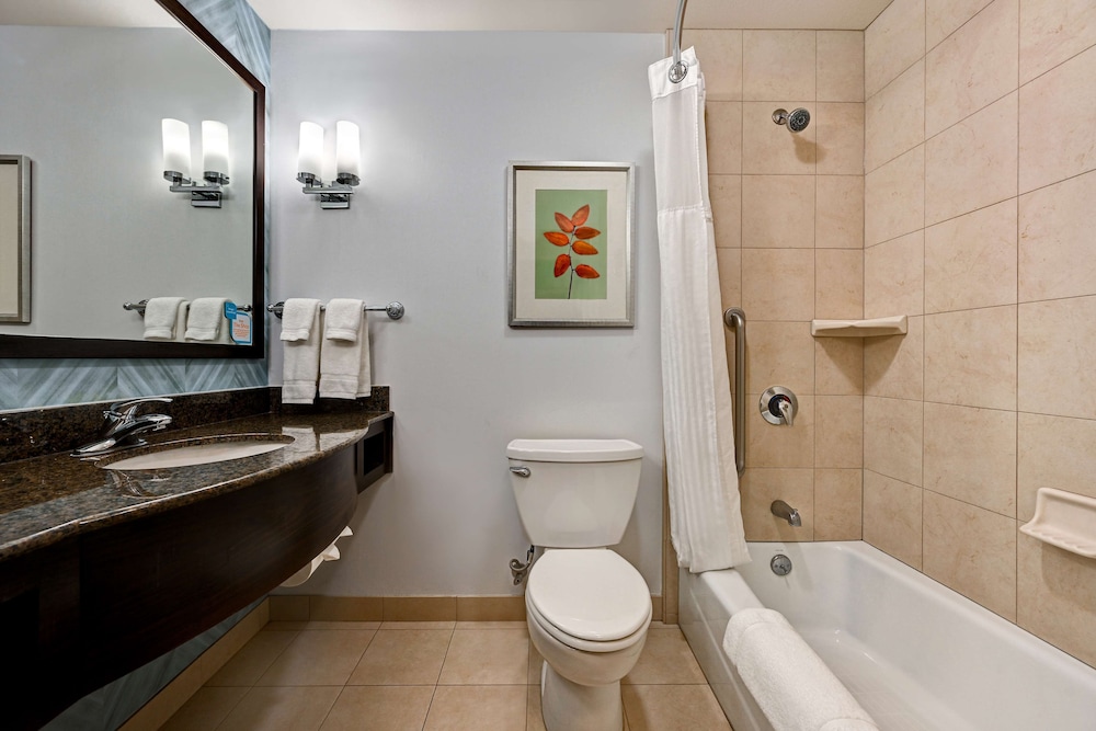 Hilton Garden Inn San Bernardino - photo 38