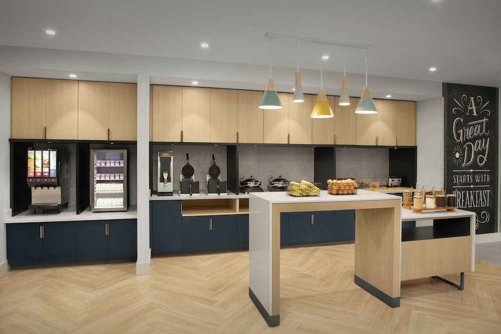 TownePlace Suites by Marriott Jacksonville Mayport - photo 80