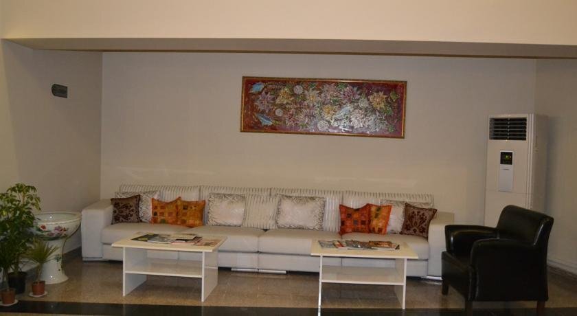 Mars Business Hotel — hotel in Chekmejeh