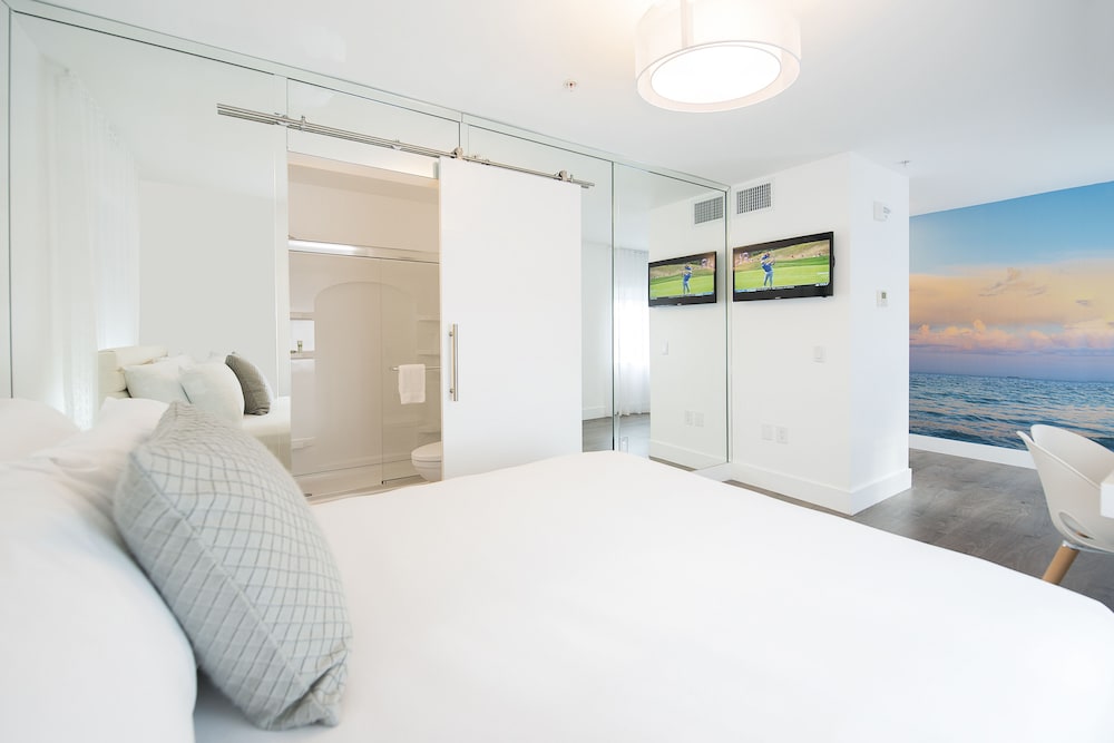 President Hotel - photo 28