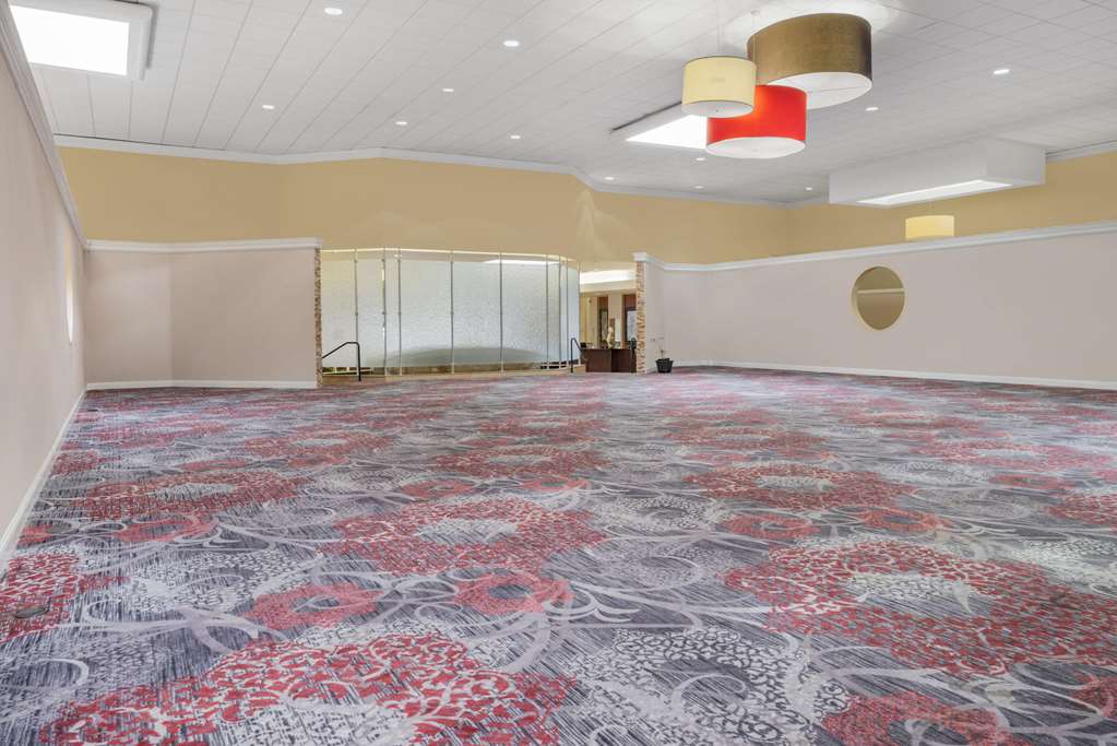 Wyndham Sacramento - photo 37