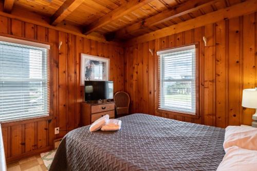 Lowe Tide by Oak Island Accommodations - photo 19