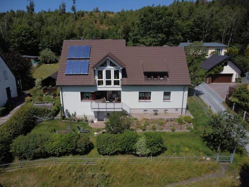 Ulrich & Christa s Ferienhaus — hotel in Naila