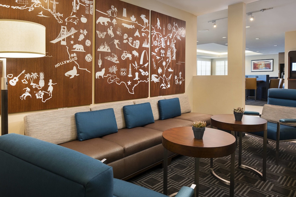 TownePlace Suites by Marriott San Diego Vista - photo 23