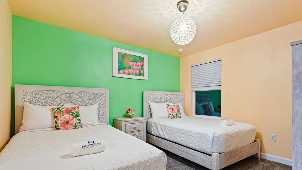 Storey Lake 9br With Theater Pool Spa by Disney Kissimmee - photo 19