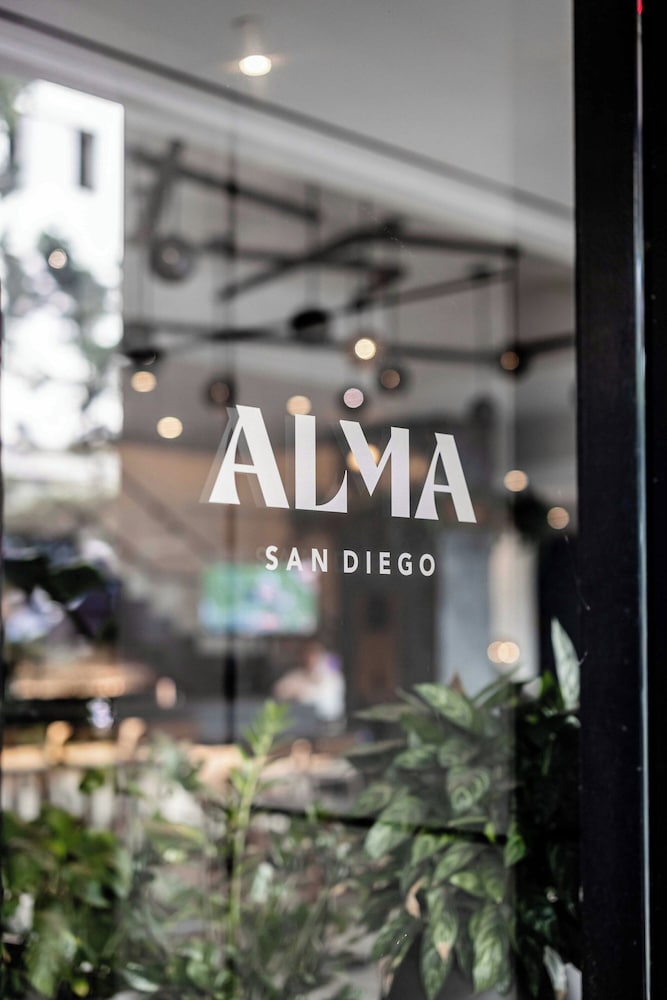 Alma San Diego Downtown a Tribute Portfolio Hotel - photo 2