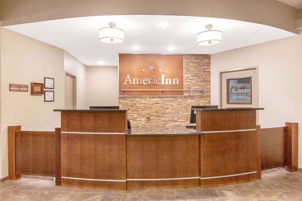 AmericInn by Wyndham Humboldt - photo 5