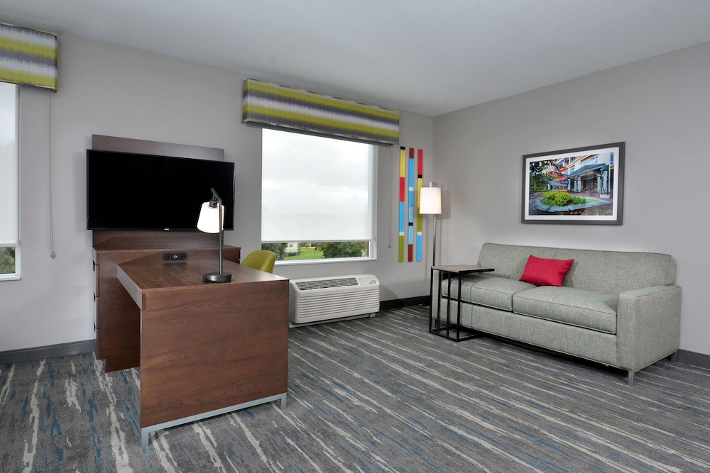 Hampton Inn & Suites by HIlton Charlotte North I 485 - photo 24