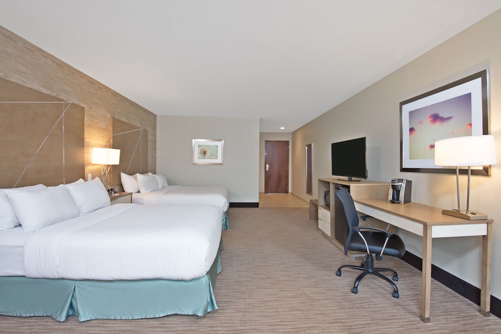 Holiday Inn Express & Suites New Cumberland an IHG Hotel - photo 2