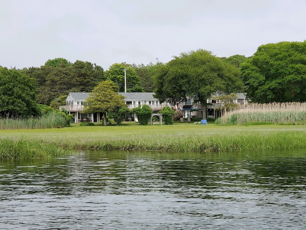 Spring Garden Inn - last minute hotel in East Sandwich