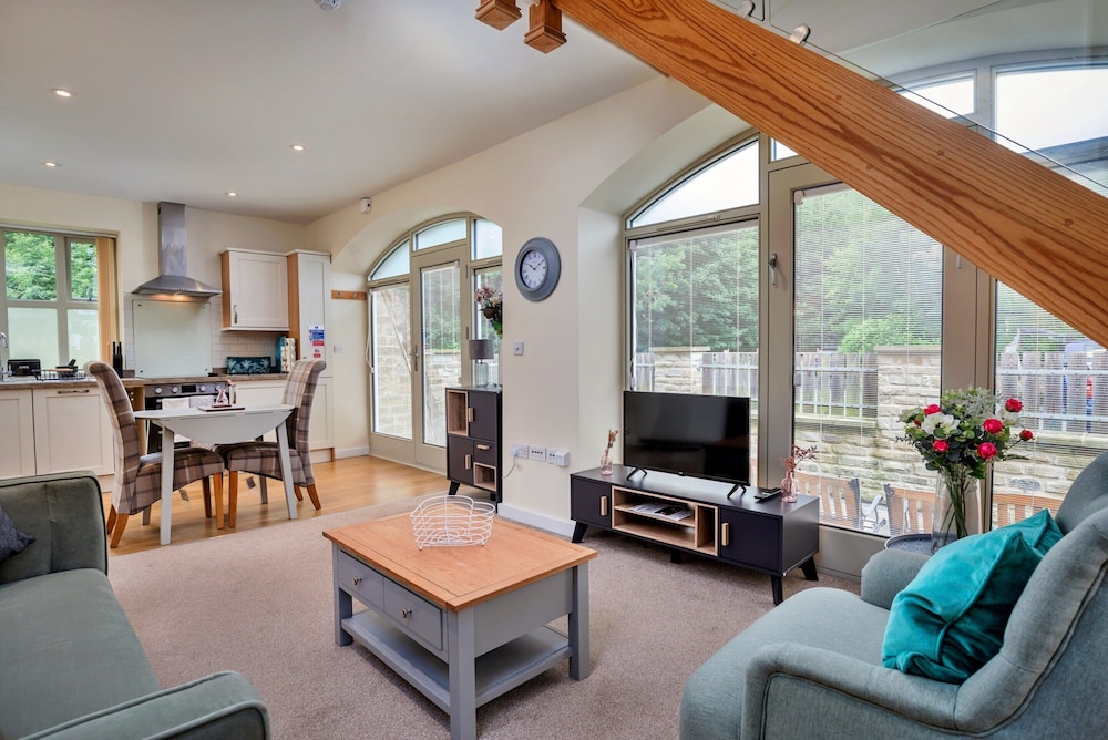 Finest Retreats Victory Mill Apartment Five — 4-Star Luxury Hotel in Pickering, United Kingdom