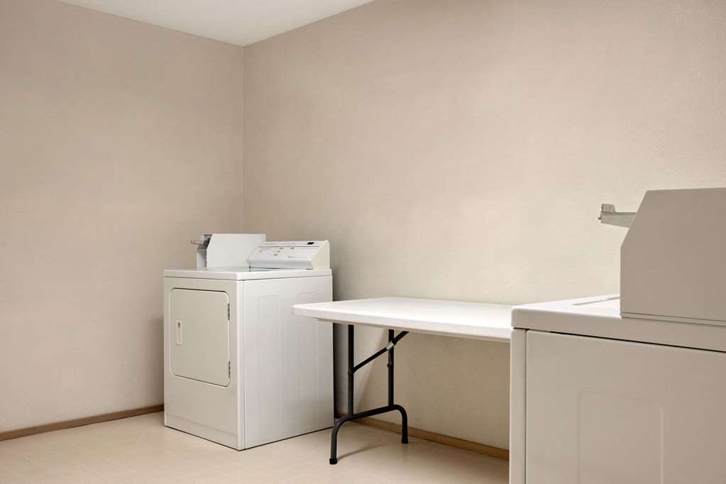Travelodge by Wyndham Fort Scott - photo 21