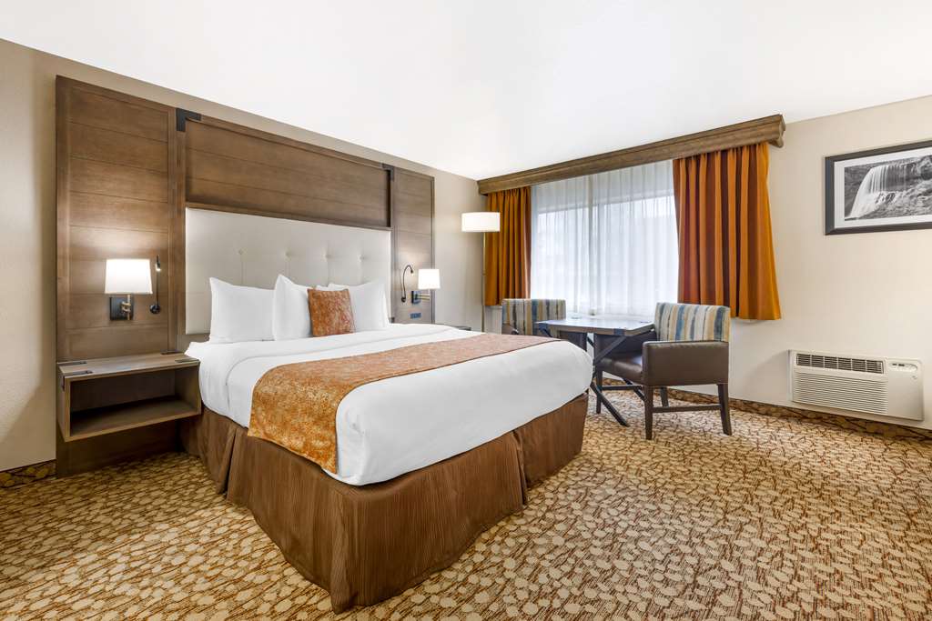 Best Western Plus Mill Creek Inn - photo 24