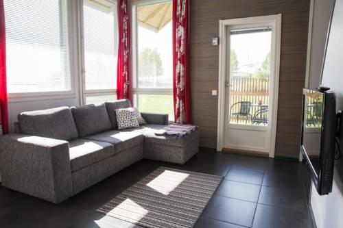 Holiday Linnunlahti — 4-Star Luxury Hotel in Joensuu, Finland