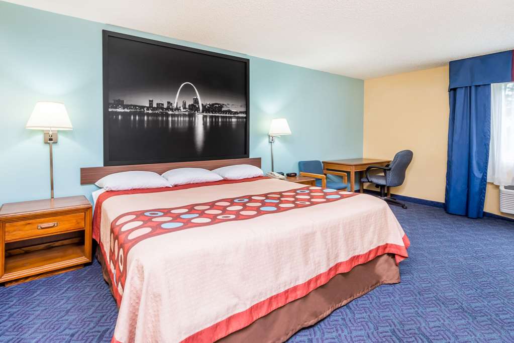 Super 8 by Wyndham O'Fallon - photo 7