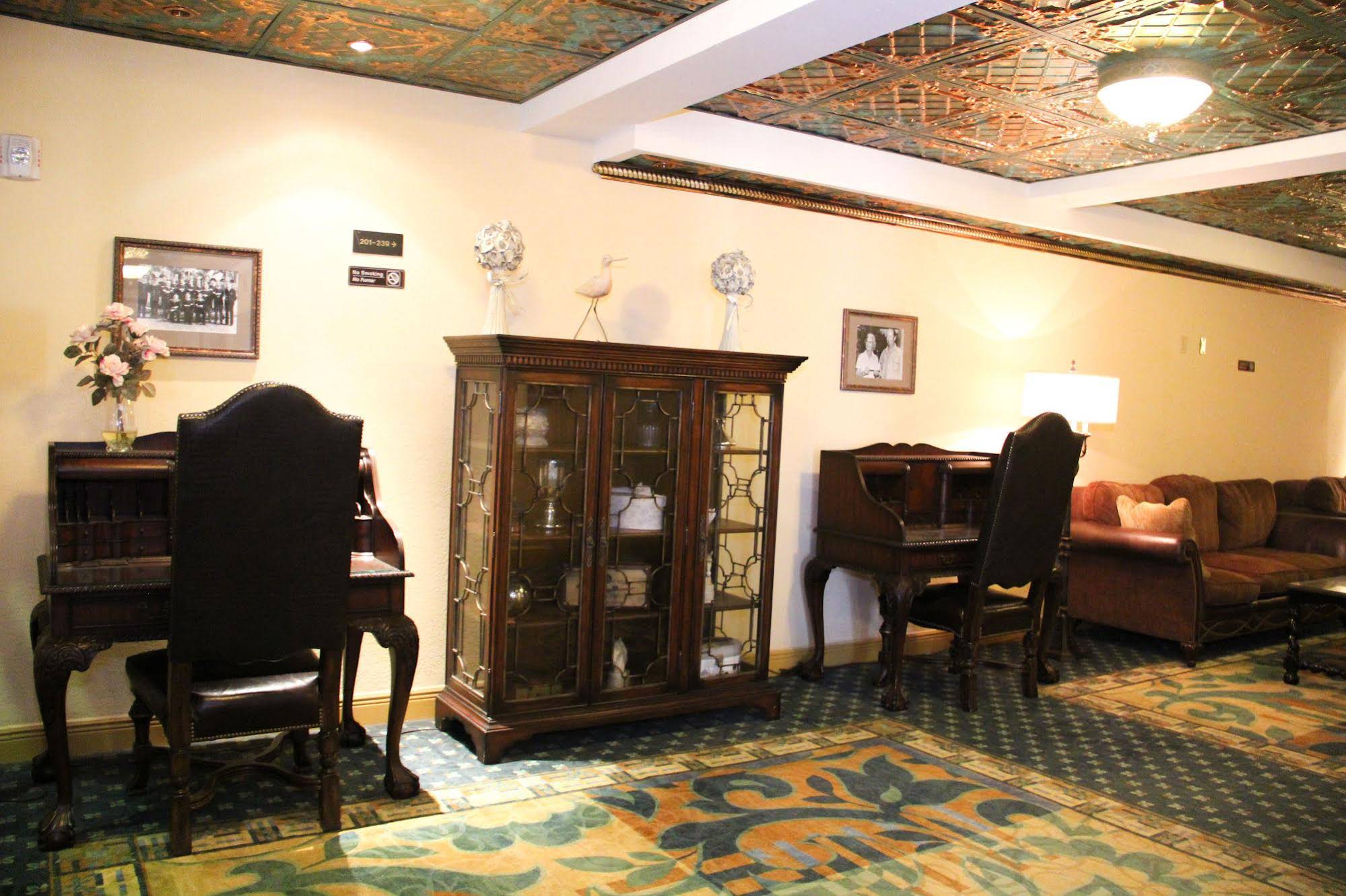 The Hollywood Beach Resort by RevMBE Consulting - photo 8