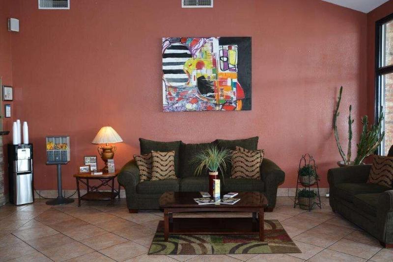 Inn of Uvalde - photo 3