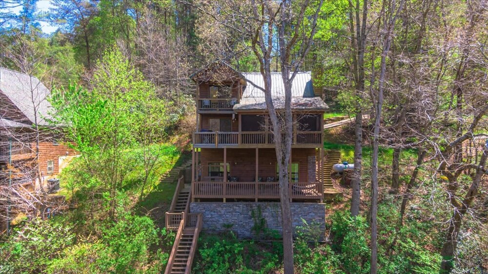 Riverside Retreat - photo 8