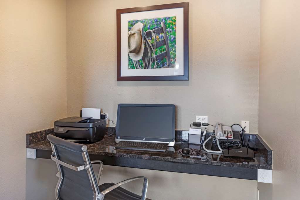Best Western Caprock Inn - photo 25