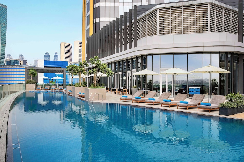 Hilton Garden Inn Dubai Business Bay — 4-Star Luxury Hotel in Dubai, United Arab Emirates